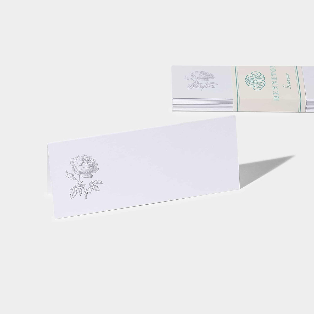 Cartes de table motif Rose parme Benneton Graveur or